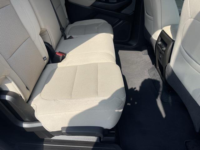 used 2023 Chevrolet Traverse car, priced at $27,900