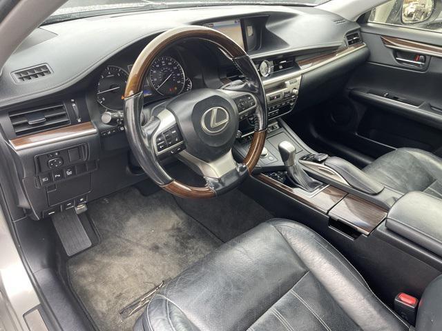 used 2016 Lexus ES 350 car, priced at $13,900