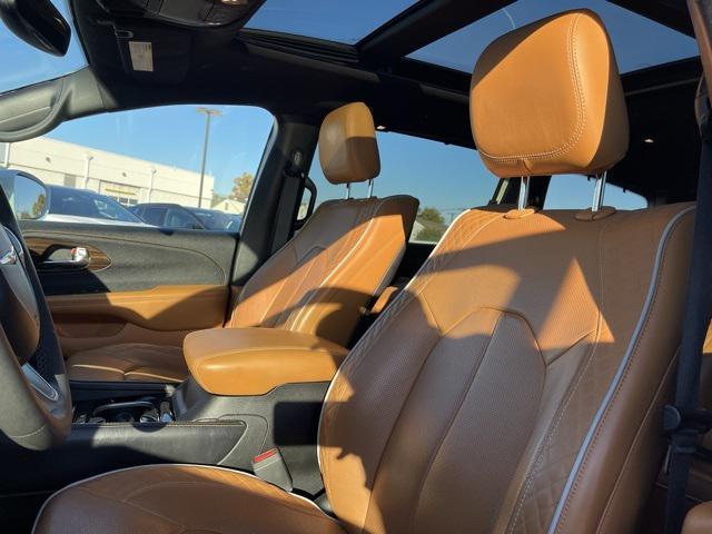 used 2022 Chrysler Pacifica car, priced at $31,500