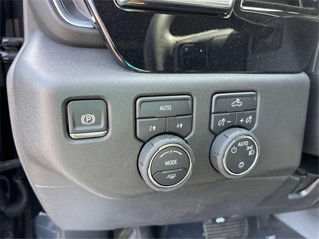 new 2025 Chevrolet Silverado 1500 car, priced at $45,390