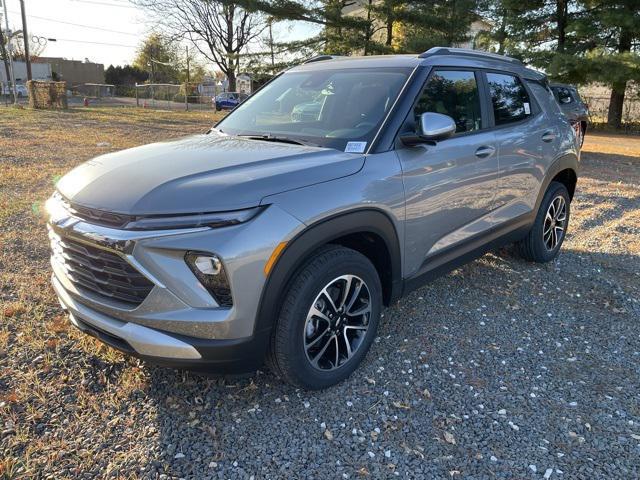 new 2025 Chevrolet TrailBlazer car, priced at $30,525