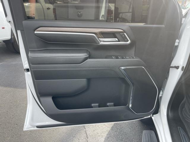 used 2024 Chevrolet Silverado 2500 car, priced at $54,900