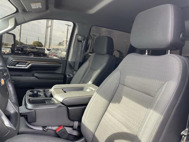 used 2024 Chevrolet Silverado 2500 car, priced at $54,900
