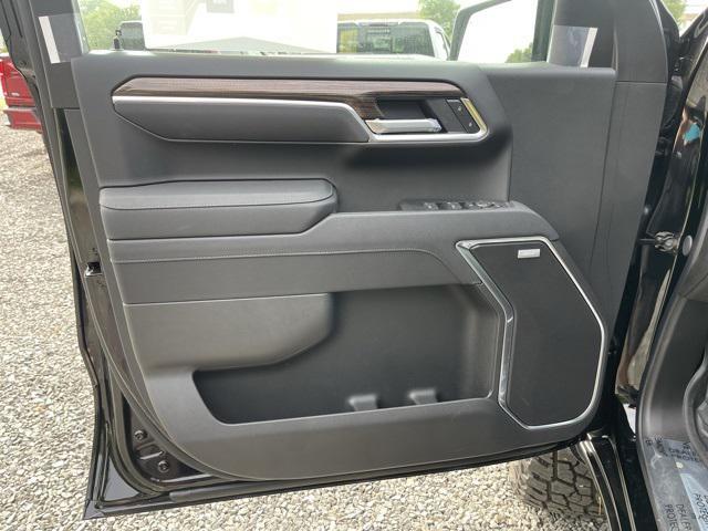 new 2025 Chevrolet Silverado 1500 car, priced at $73,900