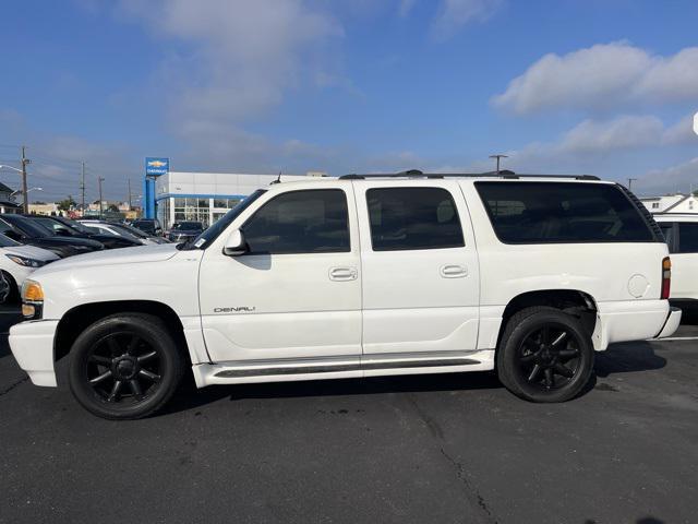 used 2004 GMC Yukon XL car, priced at $5,000