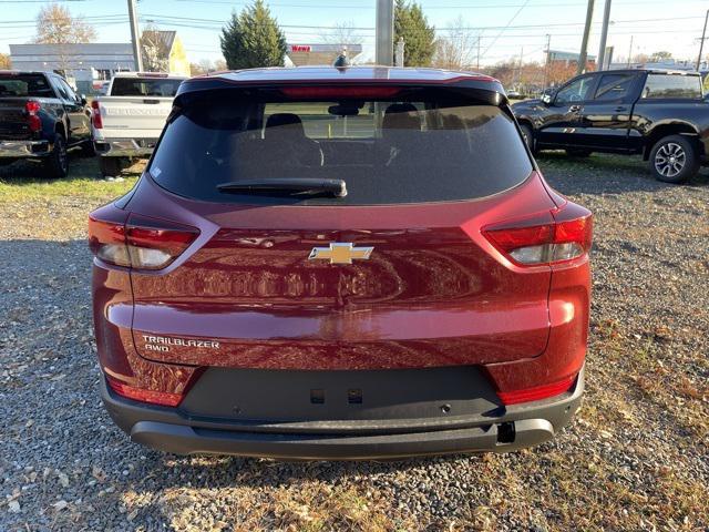 new 2025 Chevrolet TrailBlazer car, priced at $27,730