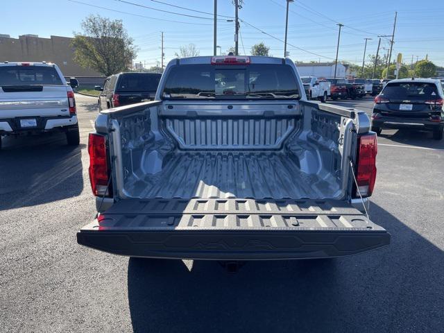 new 2024 Chevrolet Colorado car, priced at $42,553