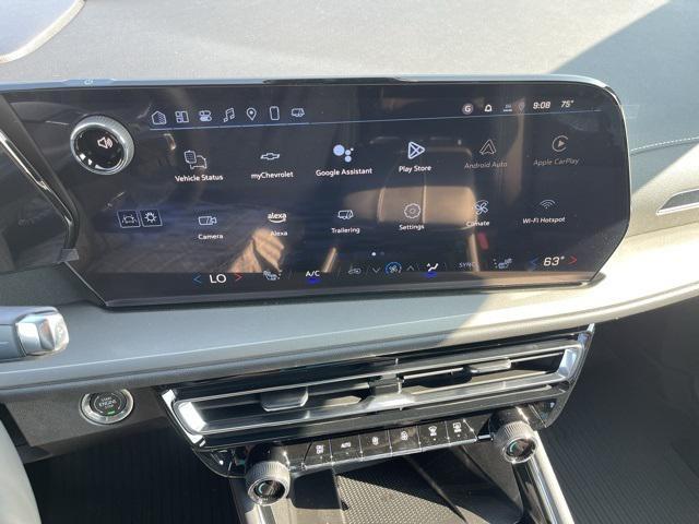 new 2025 Chevrolet Traverse car, priced at $42,855