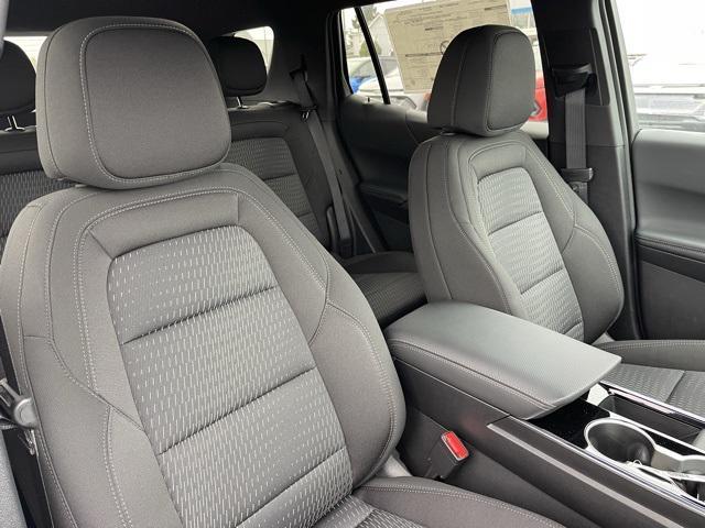 new 2026 Chevrolet Equinox car, priced at $31,645