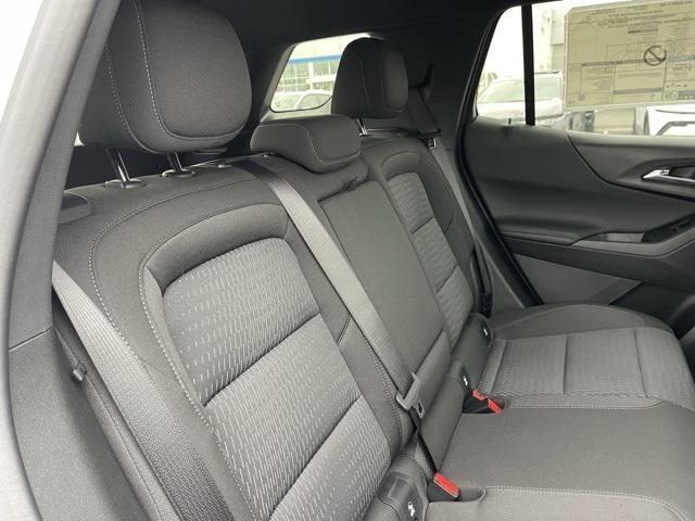 new 2026 Chevrolet Equinox car, priced at $31,645