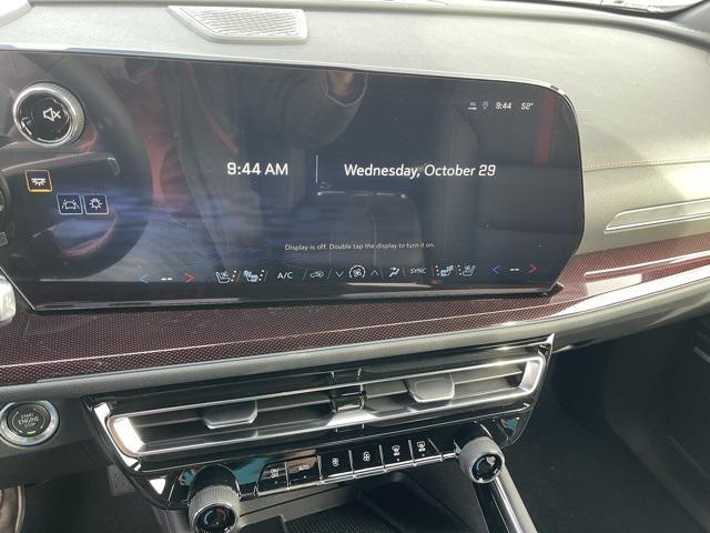 new 2026 Chevrolet Traverse car, priced at $56,215