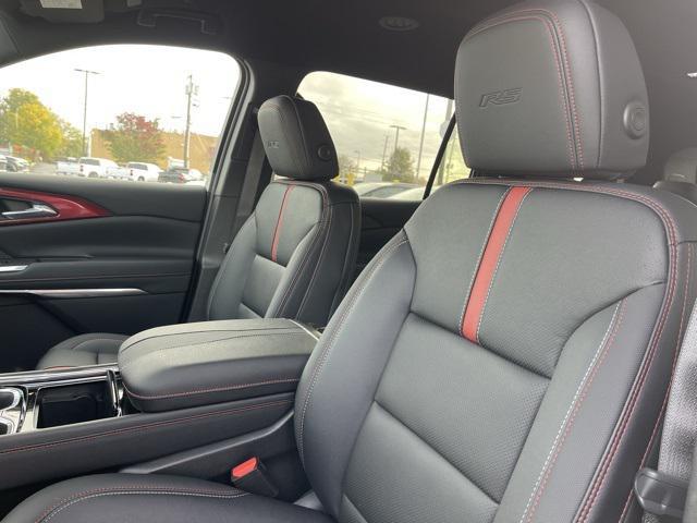 new 2026 Chevrolet Traverse car, priced at $56,215