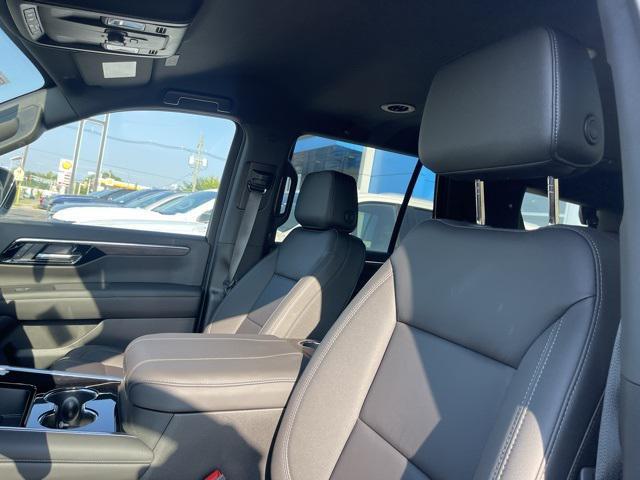 new 2025 Chevrolet Tahoe car, priced at $70,880