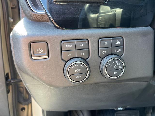 used 2022 Chevrolet Silverado 1500 car, priced at $43,900