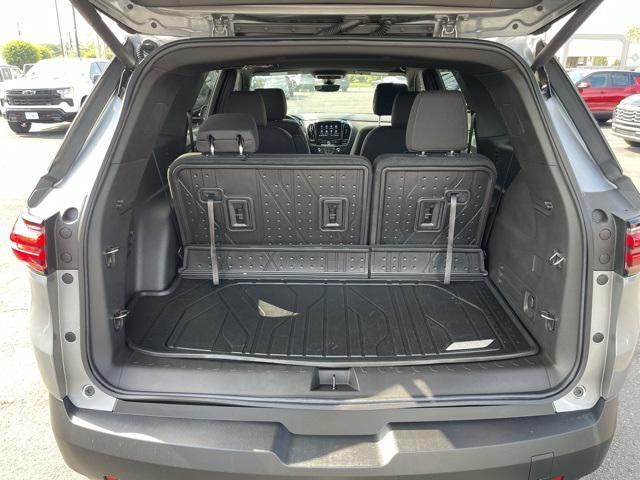 used 2023 Chevrolet Traverse car, priced at $32,900