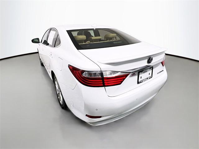 used 2013 Lexus ES 300h car, priced at $11,316
