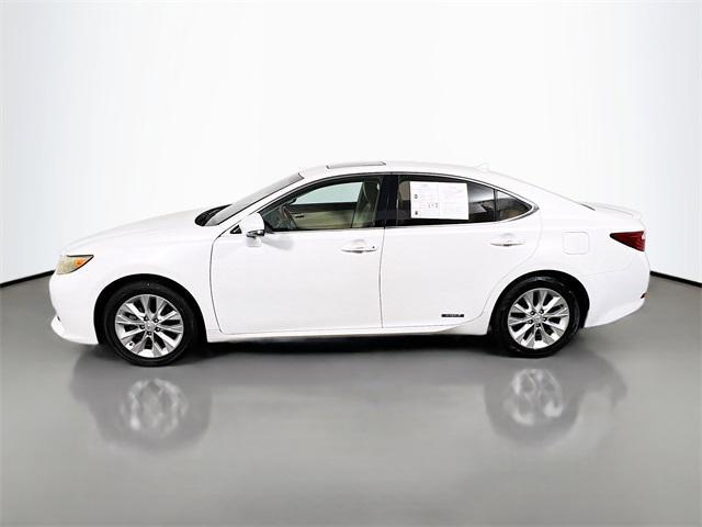used 2013 Lexus ES 300h car, priced at $11,316