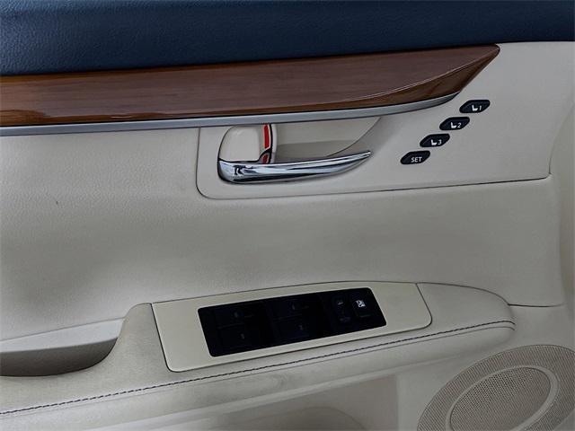 used 2013 Lexus ES 300h car, priced at $11,316