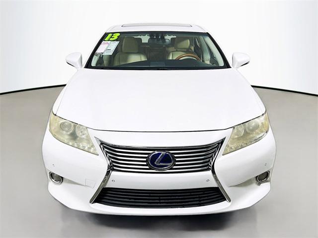 used 2013 Lexus ES 300h car, priced at $11,316