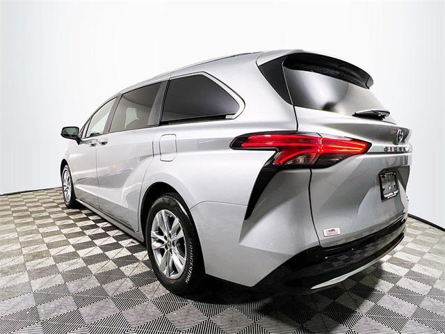 used 2022 Toyota Sienna car, priced at $40,535