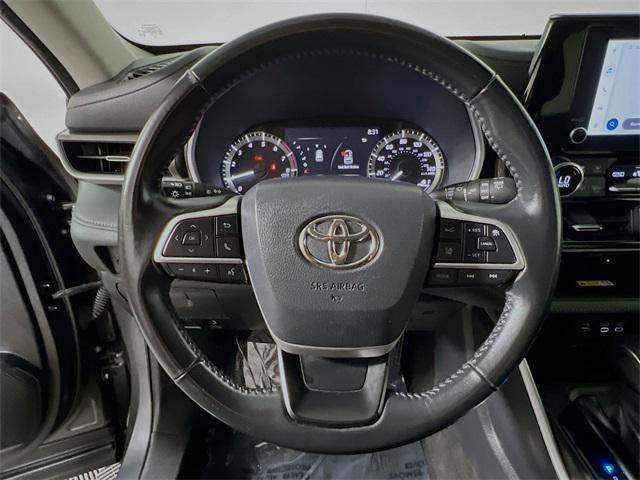 used 2023 Toyota Highlander car, priced at $35,706