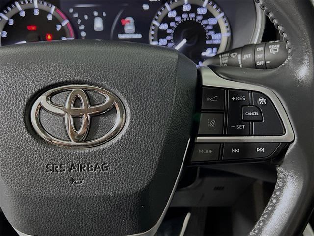used 2023 Toyota Highlander car, priced at $35,706