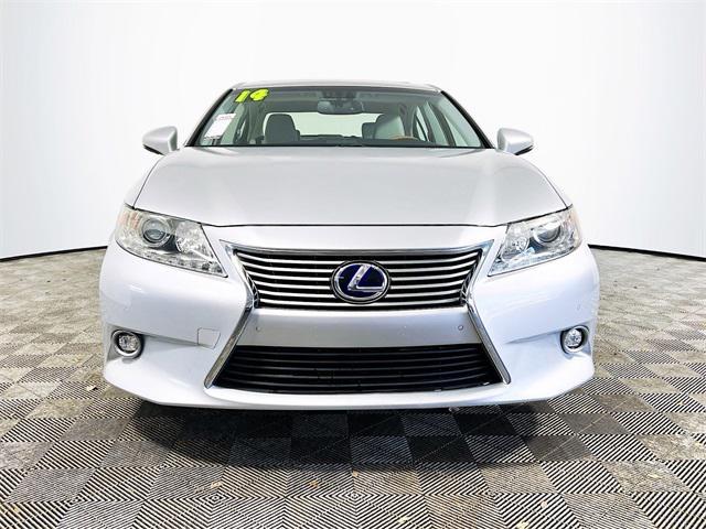 used 2014 Lexus ES 300h car, priced at $16,704