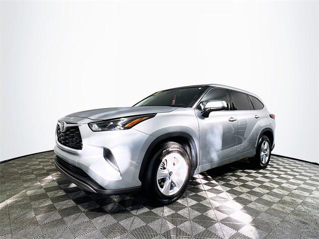 used 2022 Toyota Highlander car, priced at $24,799