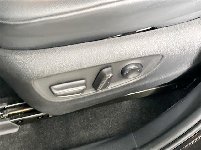 used 2023 Toyota Highlander car, priced at $36,683