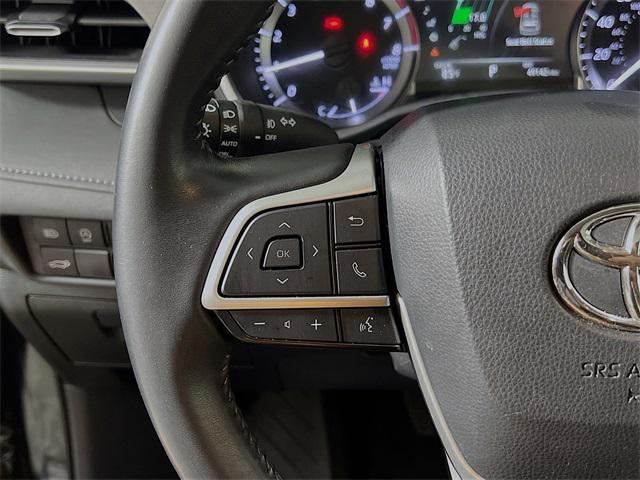 used 2023 Toyota Highlander car, priced at $36,683