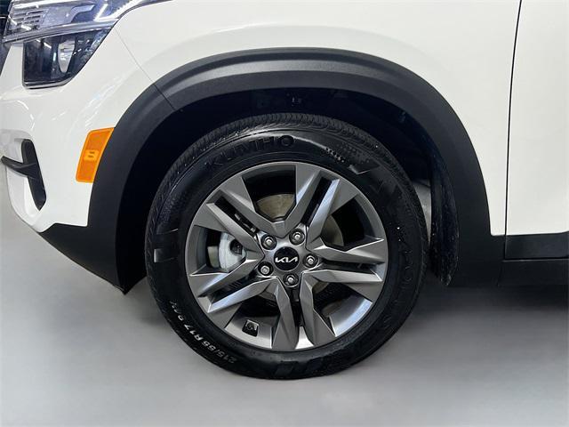 used 2023 Kia Seltos car, priced at $19,537