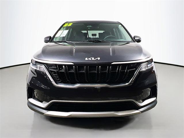 used 2023 Kia Carnival car, priced at $24,347