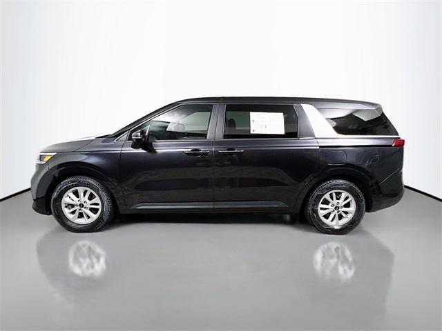 used 2023 Kia Carnival car, priced at $24,347