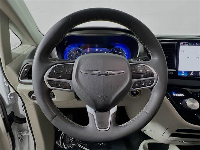 used 2022 Chrysler Pacifica car, priced at $18,721