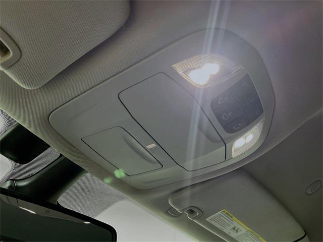 used 2022 Chrysler Pacifica car, priced at $18,721