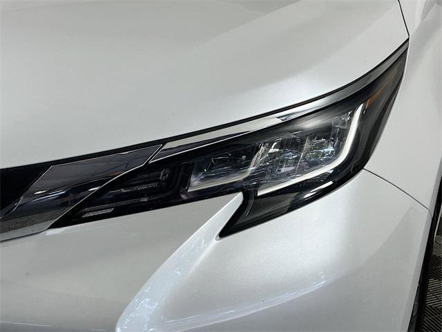 used 2023 Toyota Sienna car, priced at $44,227