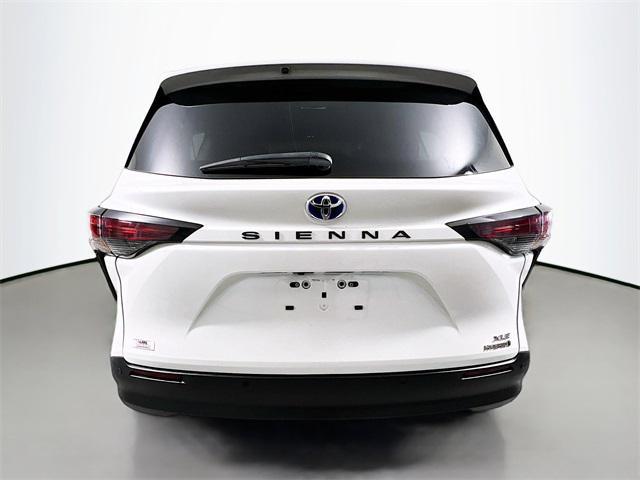 used 2023 Toyota Sienna car, priced at $44,227