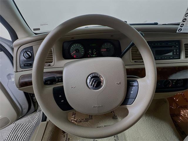 used 2007 Mercury Grand Marquis car, priced at $7,638