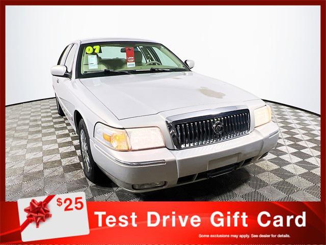 used 2007 Mercury Grand Marquis car, priced at $7,638