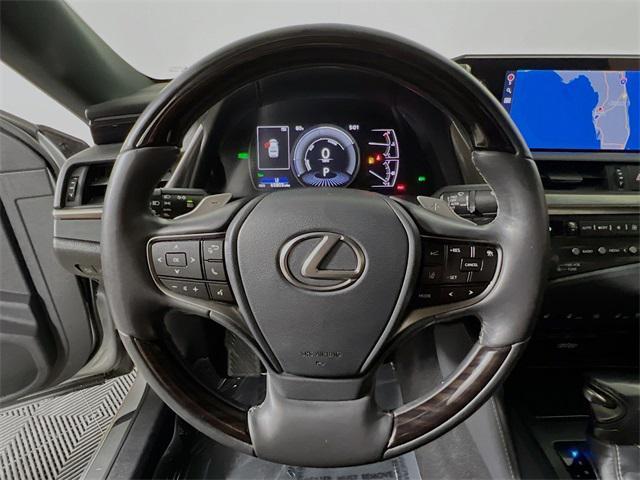 used 2020 Lexus ES 300h car, priced at $35,549