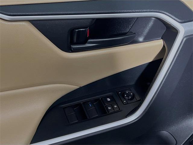used 2022 Toyota RAV4 car, priced at $25,562
