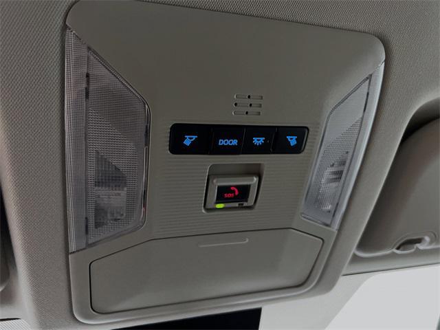 used 2022 Toyota RAV4 car, priced at $25,562