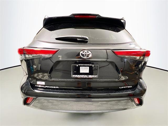 used 2023 Toyota Highlander car, priced at $39,431