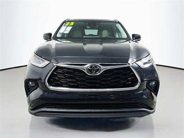 used 2023 Toyota Highlander car, priced at $39,431