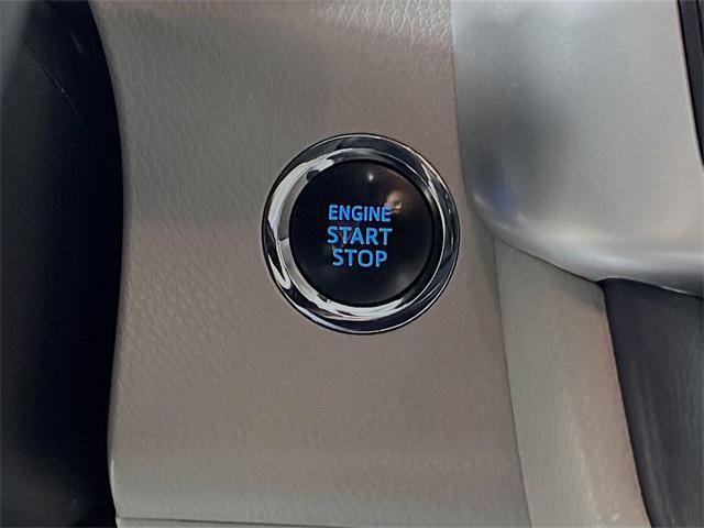 used 2018 Toyota Highlander car, priced at $22,407