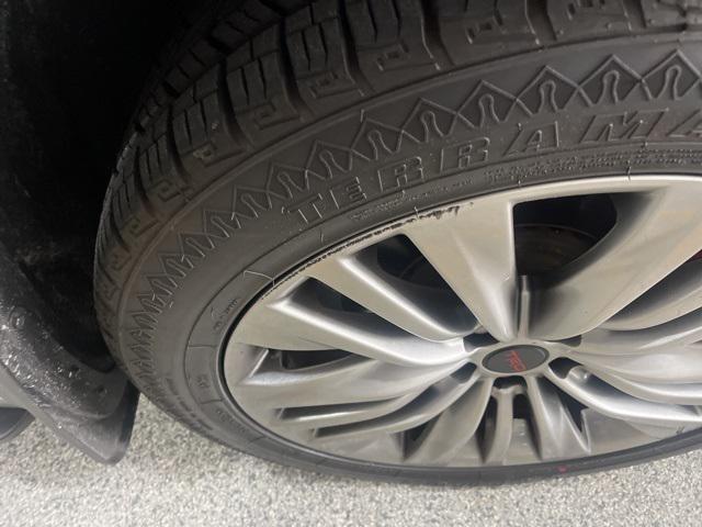 used 2021 Toyota Highlander car