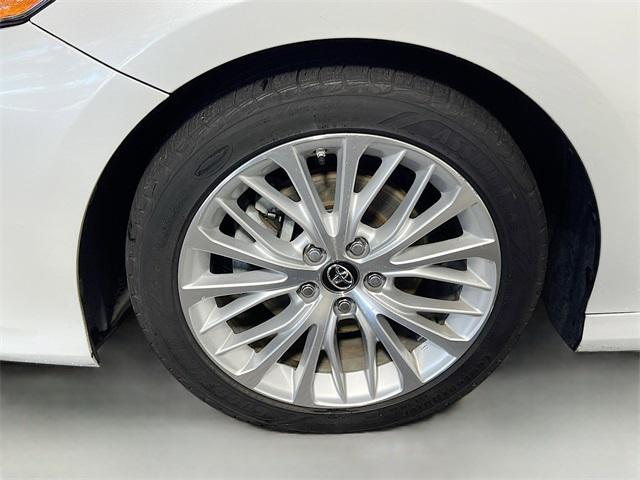 used 2018 Toyota Camry Hybrid car, priced at $16,562
