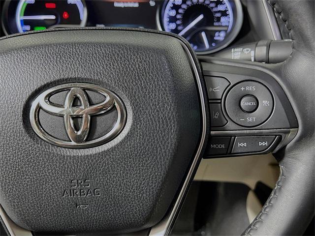 used 2018 Toyota Camry Hybrid car, priced at $16,562