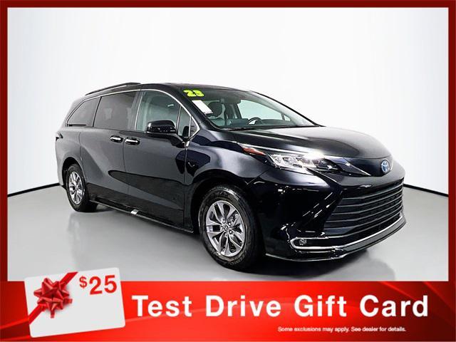 used 2023 Toyota Sienna car, priced at $41,789