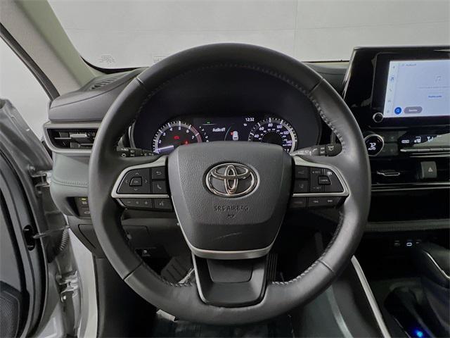 used 2024 Toyota Highlander car, priced at $35,379